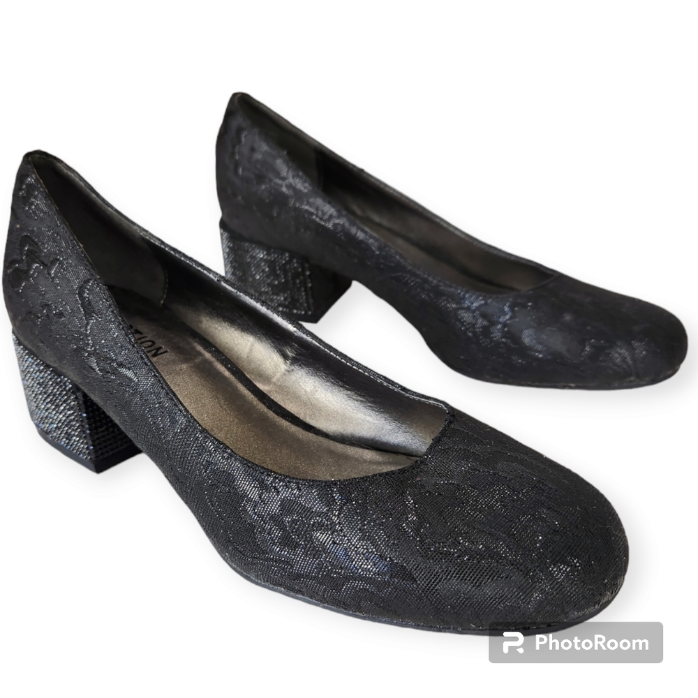 Kenneth Cole Reaction Flip Side Heels Black Brocade sparkle 7.5M